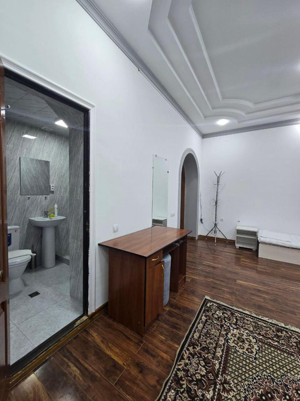 טשקנט Guesto Hostel מראה חיצוני תמונה